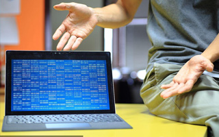 陆丰 mongo排序sort,php如何按顺序排列数组？